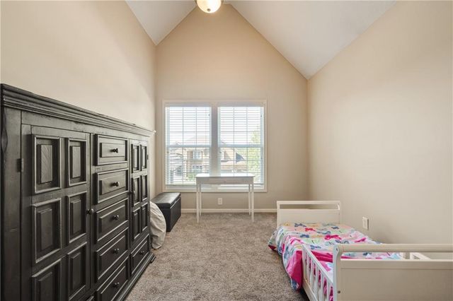 2208 NE Janessa Drive, Blue Springs, MO 64029