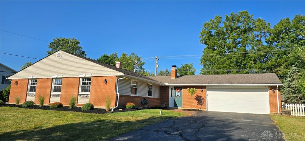 321 Princewood Avenue, Dayton, OH 45429