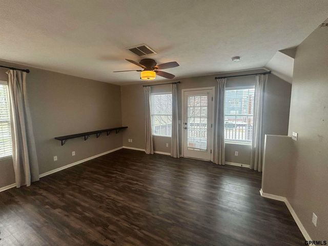 6751 S 181 Court, Omaha, NE 68135