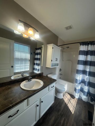 6751 S 181 Court, Omaha, NE 68135