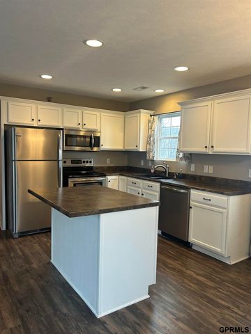 6751 S 181 Court, Omaha, NE 68135