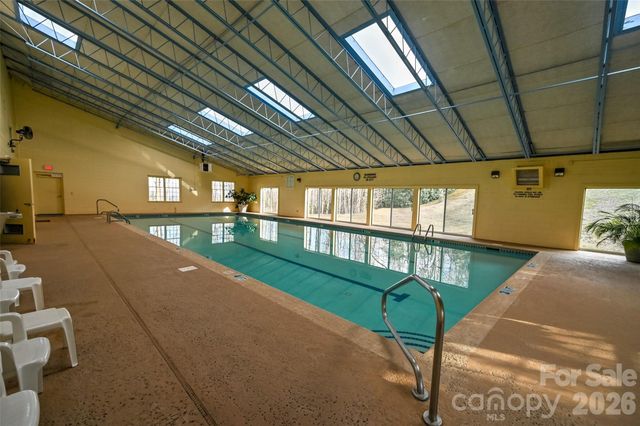 653 High Quarry Road, Hendersonville, NC 28791