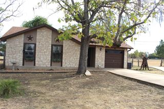 211 Rabbit Hollow LN, Georgetown, TX 78626