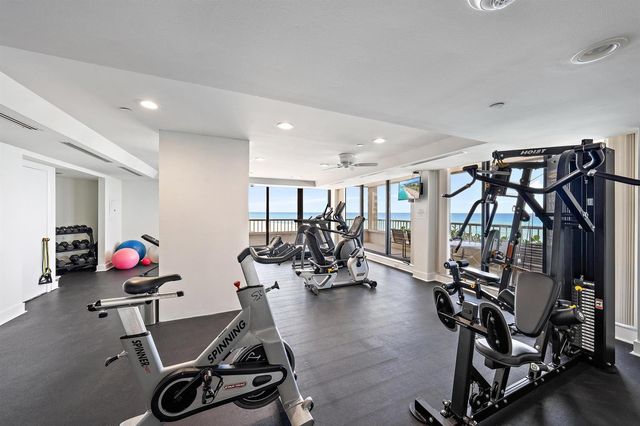 5250 N Ocean Drive 10s, Singer Island, FL 33404