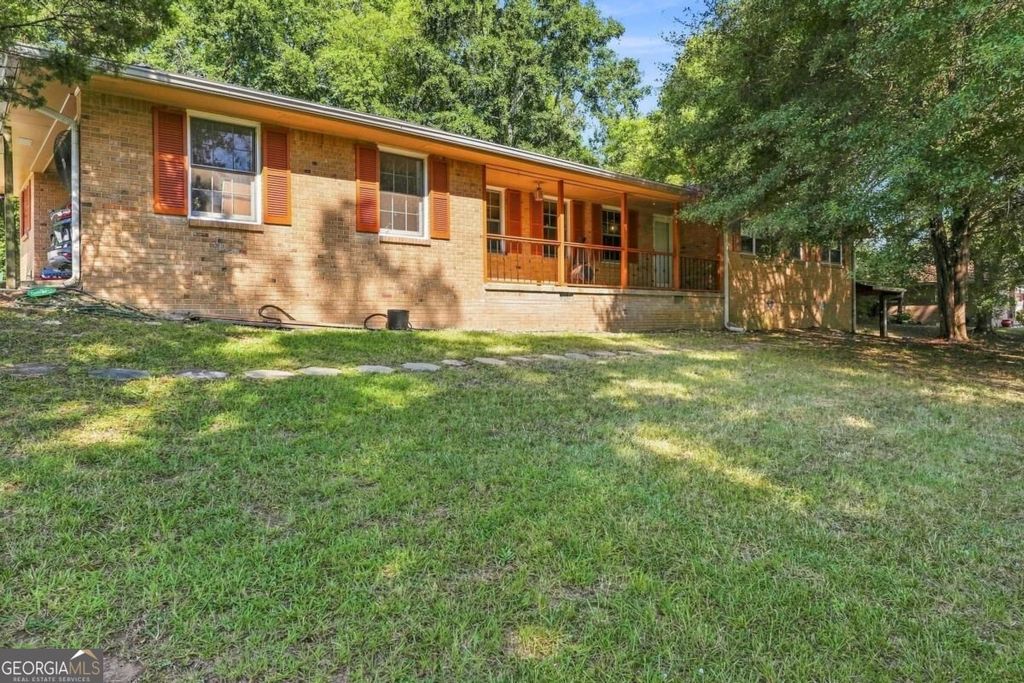 6828 Rockland Road, Lithonia, GA 30038 — exterior