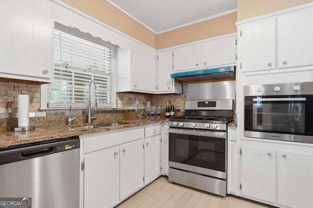 6828 Rockland Road, Lithonia, GA 30038 — photo 5