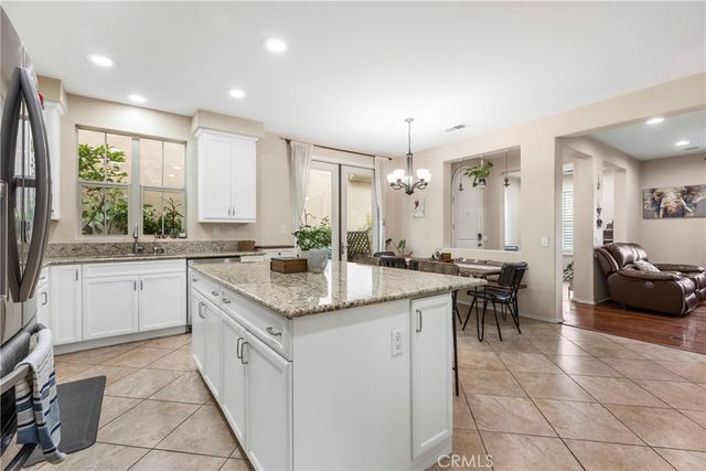 64 Cienega, Irvine, CA 92618