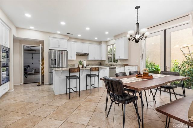 64 Cienega, Irvine, CA 92618