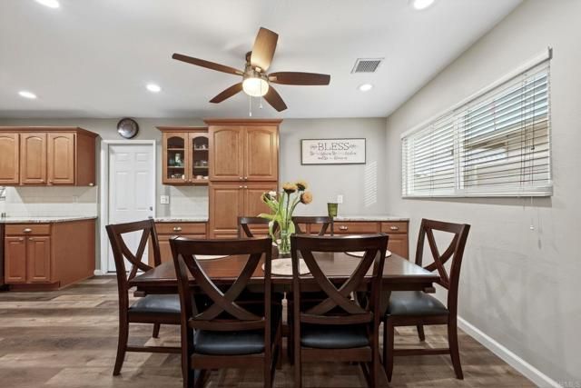 10090 PEBBLE BEACH DR, Santee, CA 92071