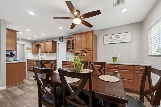 10090 PEBBLE BEACH DR, Santee, CA 92071