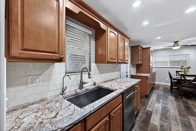 10090 PEBBLE BEACH DR, Santee, CA 92071