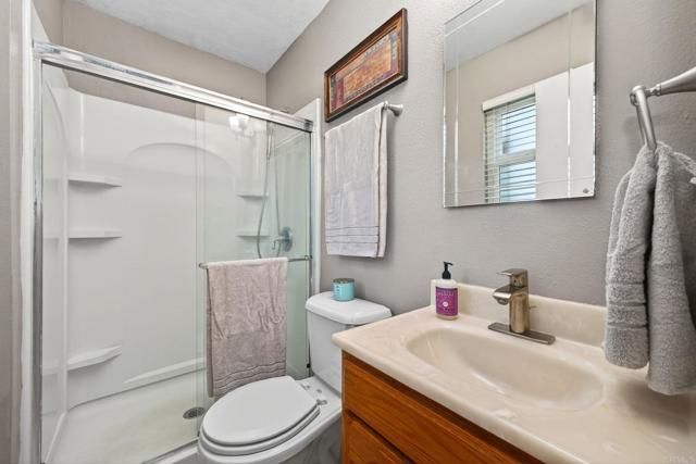 10090 PEBBLE BEACH DR, Santee, CA 92071