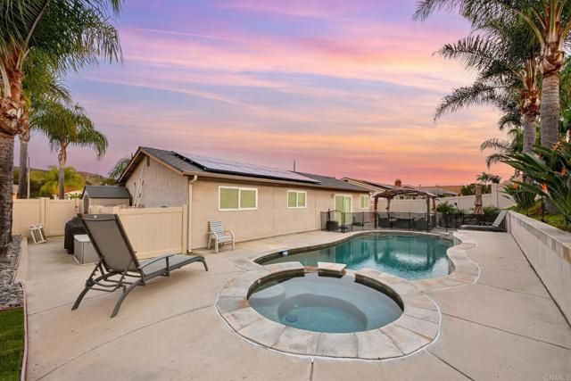 10090 PEBBLE BEACH DR, Santee, CA 92071