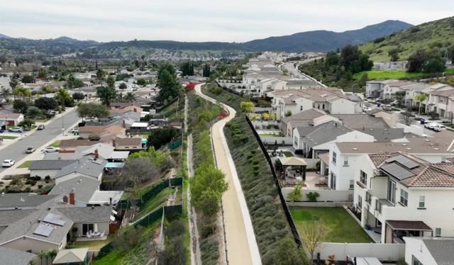 10090 PEBBLE BEACH DR, Santee, CA 92071