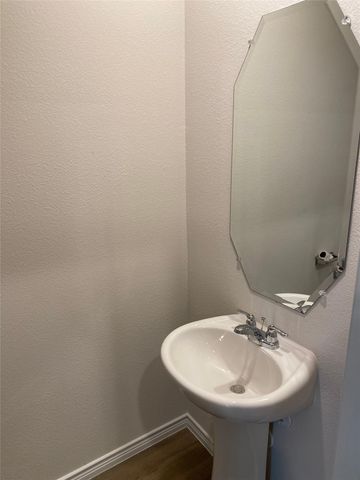 2212 Lasso Court, Mesquite, TX 75149