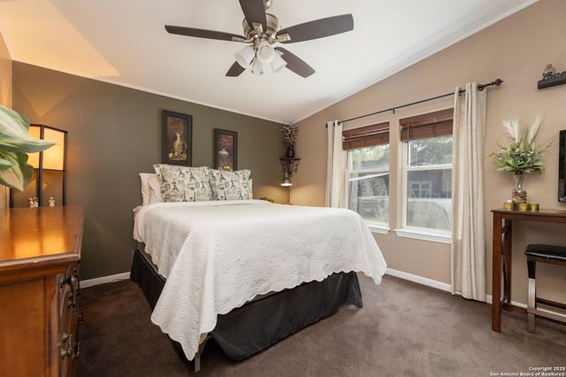 235 Hickory Ln, San Antonio, TX 78264
