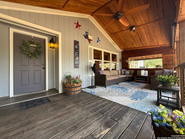 235 Hickory Ln, San Antonio, TX 78264