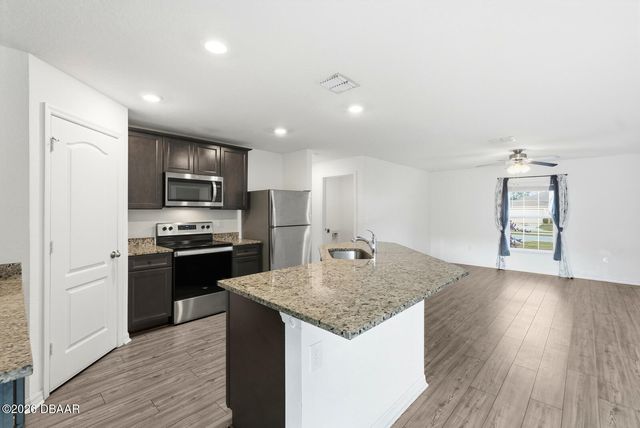 14 Zoeller Court, Palm Coast, FL 32164