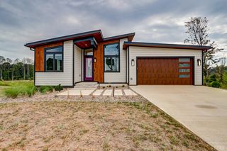 806 Elmwood Avenue, Lynchburg, VA 24503