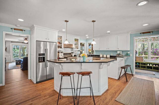 115 S Hermitage Road, Beaufort, SC 29902