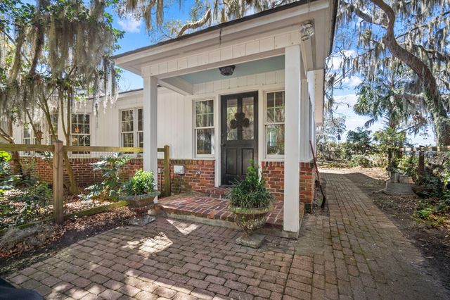 115 S Hermitage Road, Beaufort, SC 29902