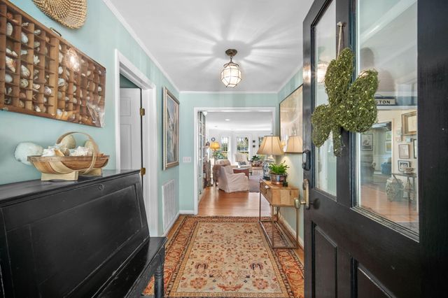 115 S Hermitage Road, Beaufort, SC 29902