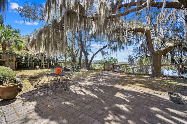 115 S Hermitage Road, Beaufort, SC 29902