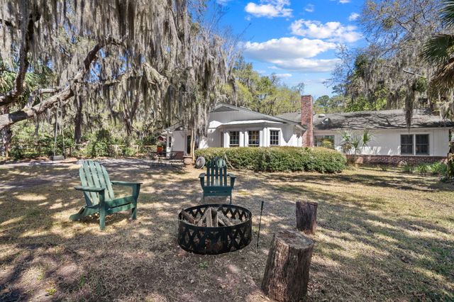 115 S Hermitage Road, Beaufort, SC 29902