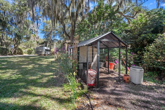 115 S Hermitage Road, Beaufort, SC 29902