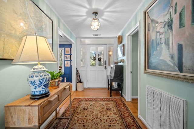 115 S Hermitage Road, Beaufort, SC 29902