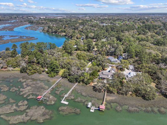 115 S Hermitage Road, Beaufort, SC 29902