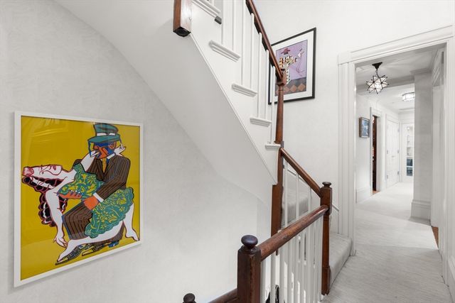 13 West Cedar St, Boston, MA 02108