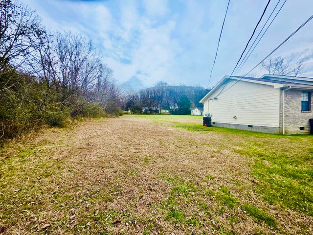 356 Browns Ferry Road, Chattanooga, TN 37419