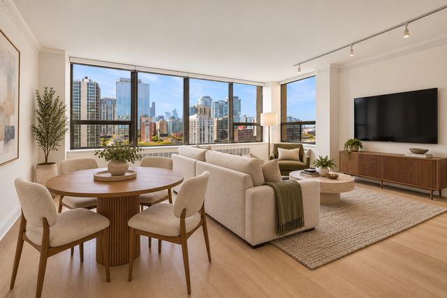 1360 N SANDBURG Terrace 1405C, Chicago, IL 60610