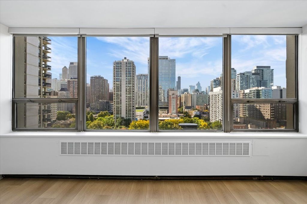 1360 N SANDBURG Terrace 1405C, Chicago, IL 60610 — photo 4