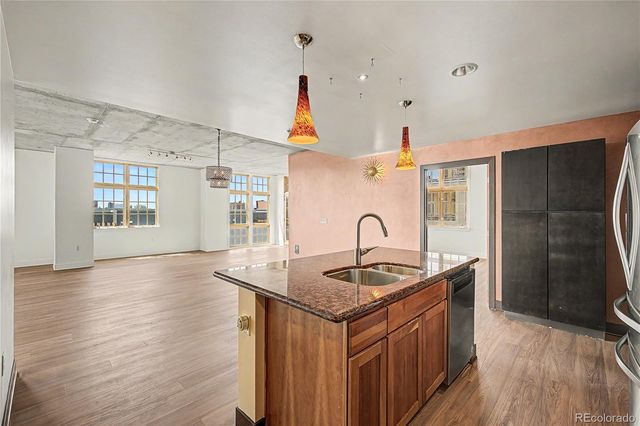 275 S Harrison Street 502, Denver, CO 80209