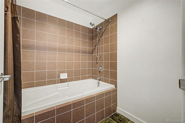 275 S Harrison Street 502, Denver, CO 80209