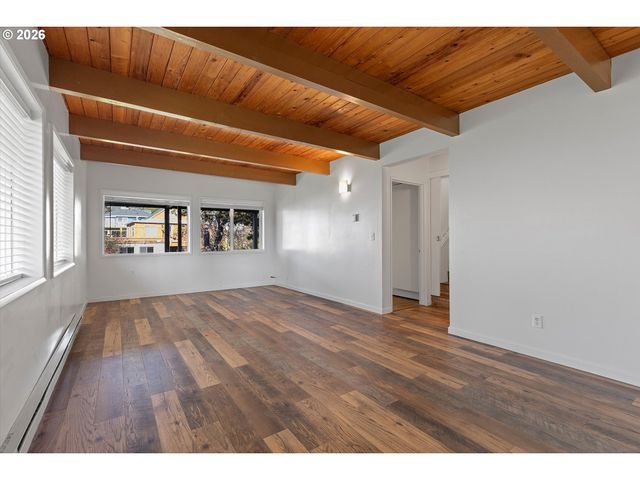 1931 Ne 68TH St, Lincoln City, OR 97367