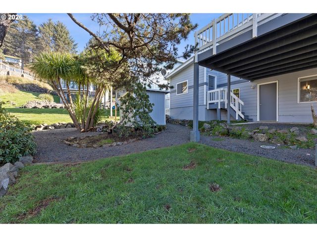 1931 Ne 68TH St, Lincoln City, OR 97367
