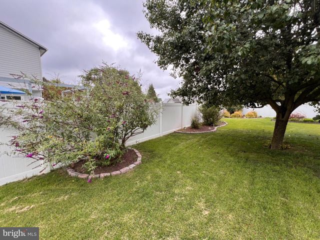 8 ROSE TER, Newark, DE 19702