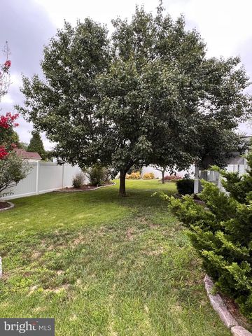 8 ROSE TER, Newark, DE 19702