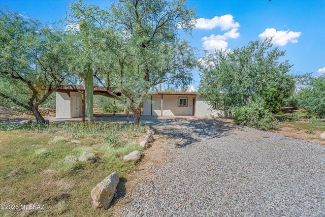 7041 E River Road, Tucson, AZ 85750