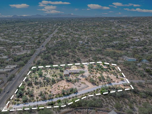 7041 E River Road, Tucson, AZ 85750