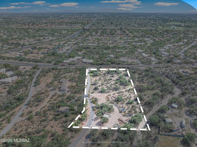 7041 E River Road, Tucson, AZ 85750