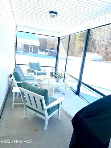 352 Earnest Way, Kenly, NC 27542