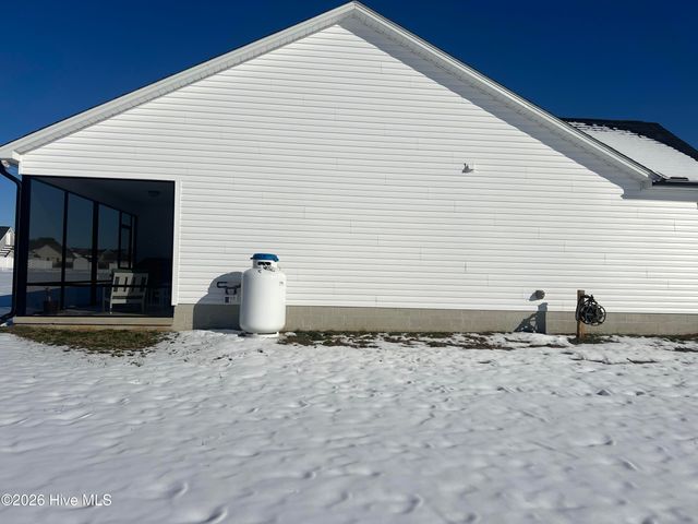 352 Earnest Way, Kenly, NC 27542