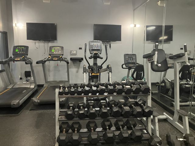 700 Church St Apt 208, Nashville, TN 37203