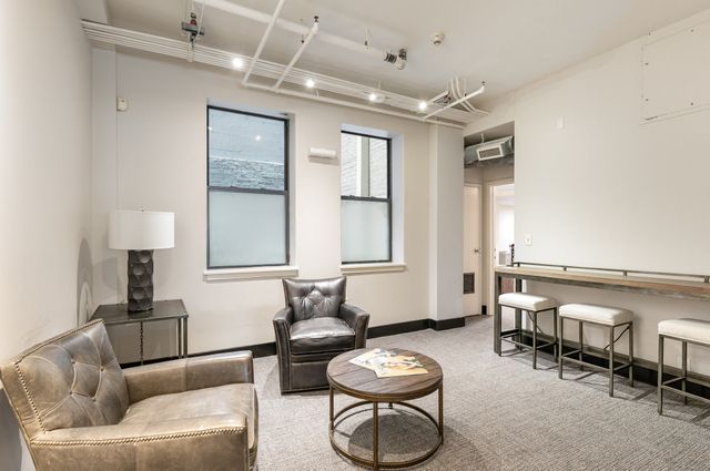 700 Church St Apt 208, Nashville, TN 37203