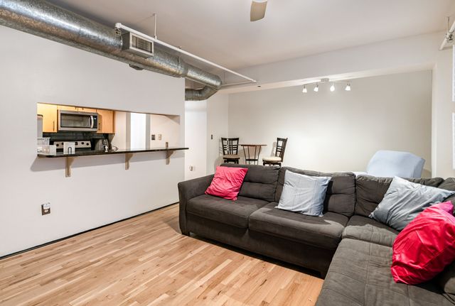 700 Church St Apt 208, Nashville, TN 37203