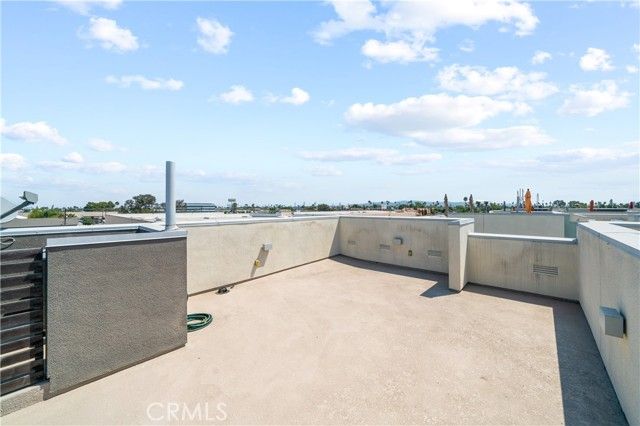 1533 Sullivan Avenue, Costa Mesa, CA 92627